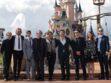Johnny Depp et l’équipe du film "Pirates des Caraïbes : La Vengeance de Salazar" surprennent les fans à Disneyland Paris