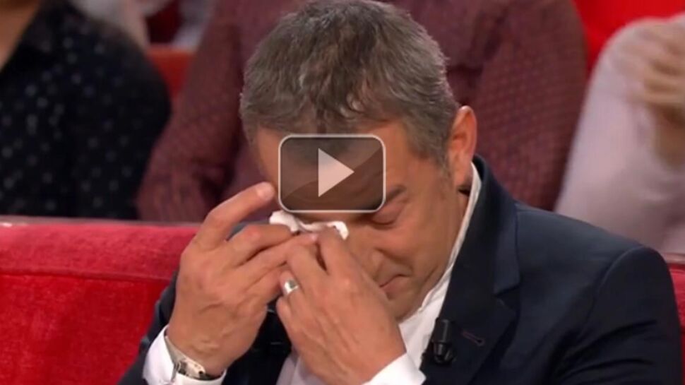 Christophe Dechavanne, en larmes devant la vidéo de ses filles