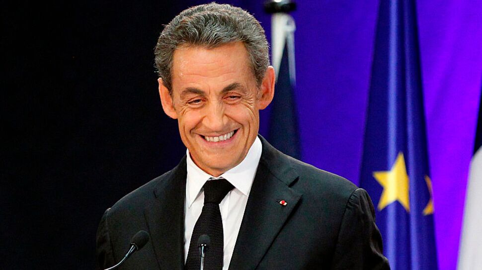 VIDEO – La mère de Nicolas Sarkozy plus rock que jamais