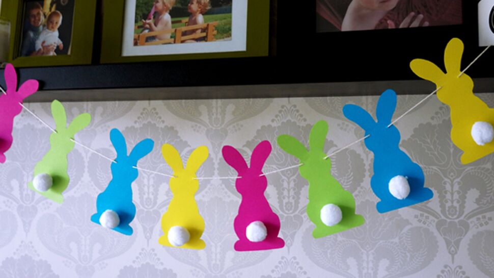 Une guirlande de lapins en papier pour Pâques