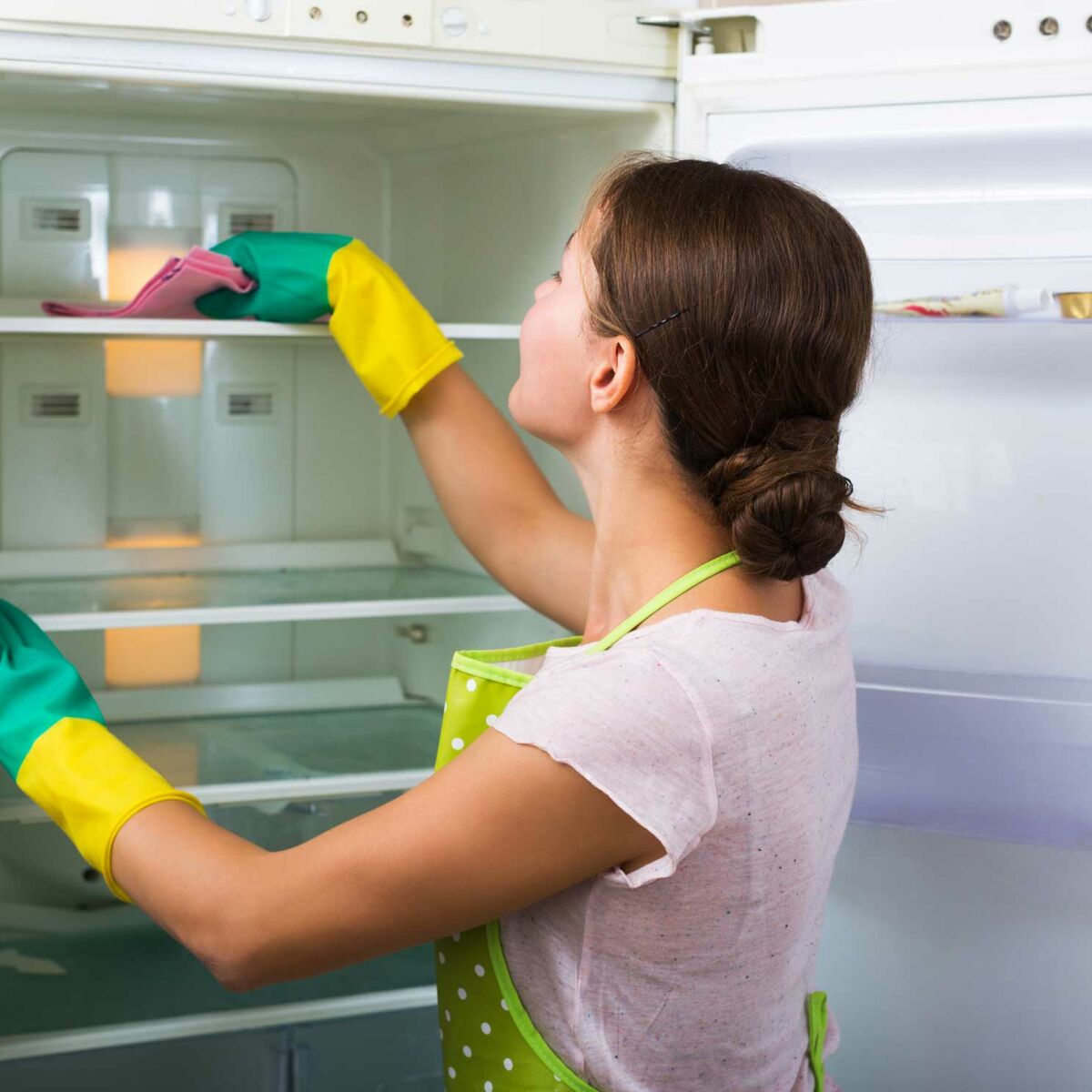 7 astuces pour chasser les bactéries de son frigo : Femme Actuelle Le MAG
