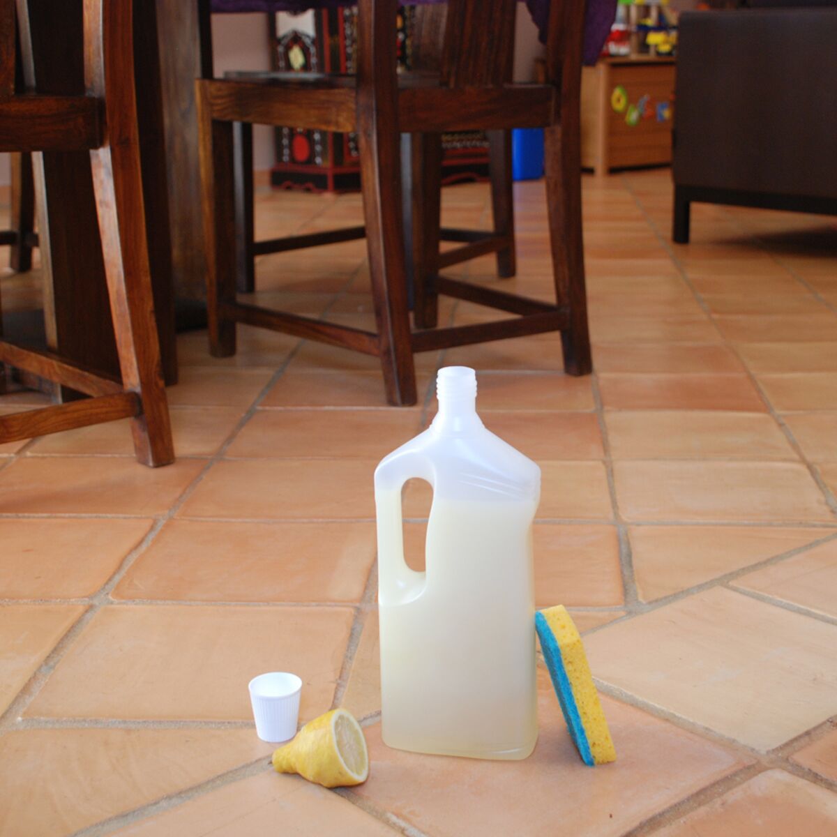 Nettoyer un sol PVC avec des produits 100% naturels