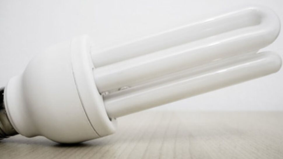 Les ampoules à économies d'énergies plus vendues que les ampoules à incandescence
