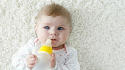 Les croûtes de lait chez le nourrisson : pourquoi ? que faire ? - Bébé M