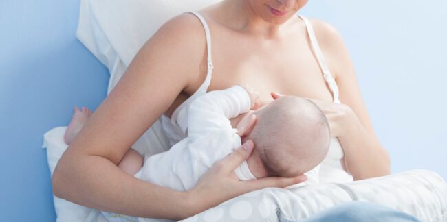 Le sevrage de bébé… sans le brusquer