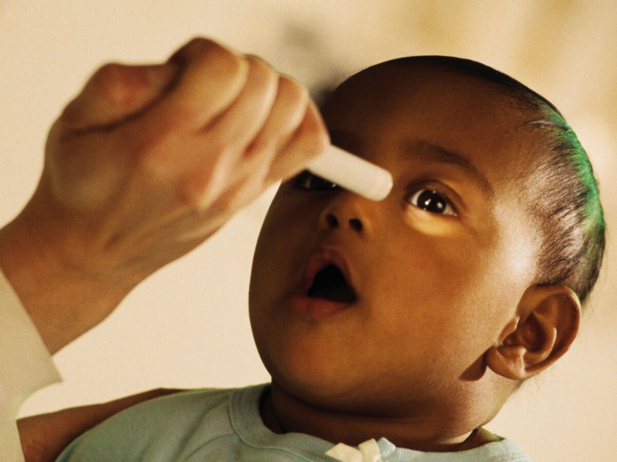 Bebe Louche Quelle Prise En Charge Femme Actuelle Le Mag