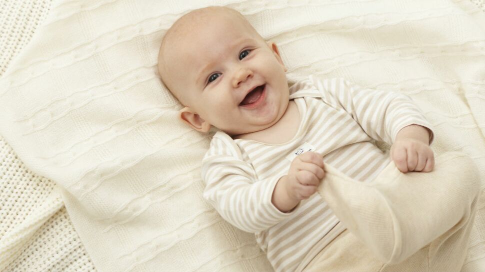 Bébé a 5 mois : ce qu'il faut savoir sur son développement