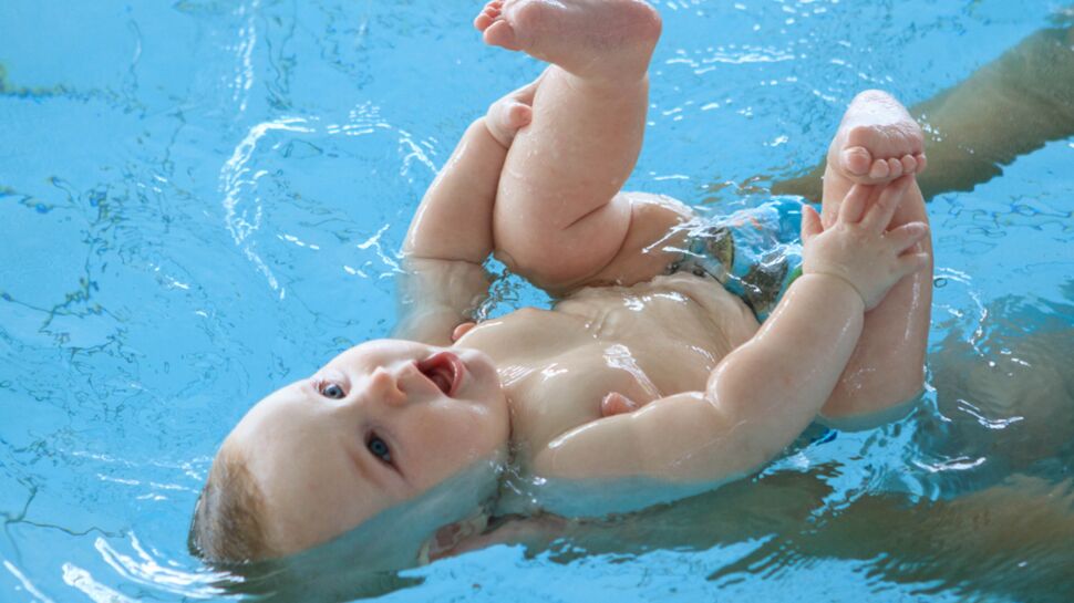 Bébés nageurs : les bonnes raisons d’y inscrire son enfant