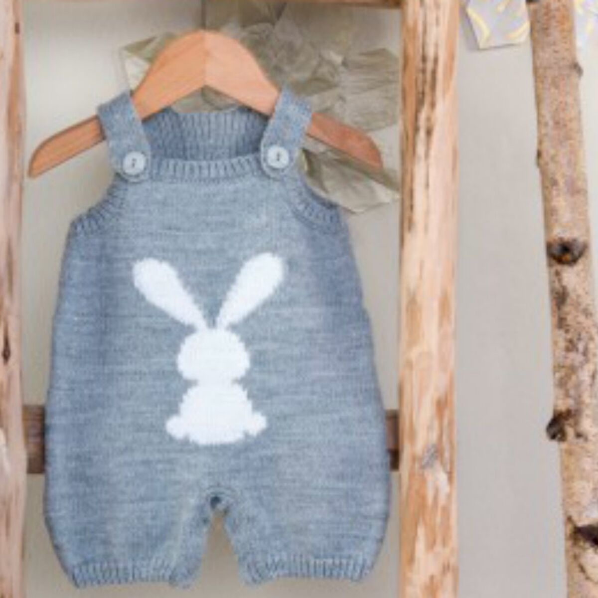 Layette : comment tricoter un bonnet en laine pour bébé ? : Femme Actuelle  Le MAG