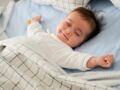 Canicule : comment aider bébé à dormir malgré la chaleur ?