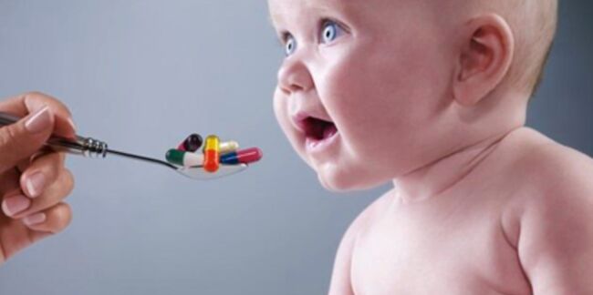 Des médicaments déconseillés aux enfants de moins de 2 ans