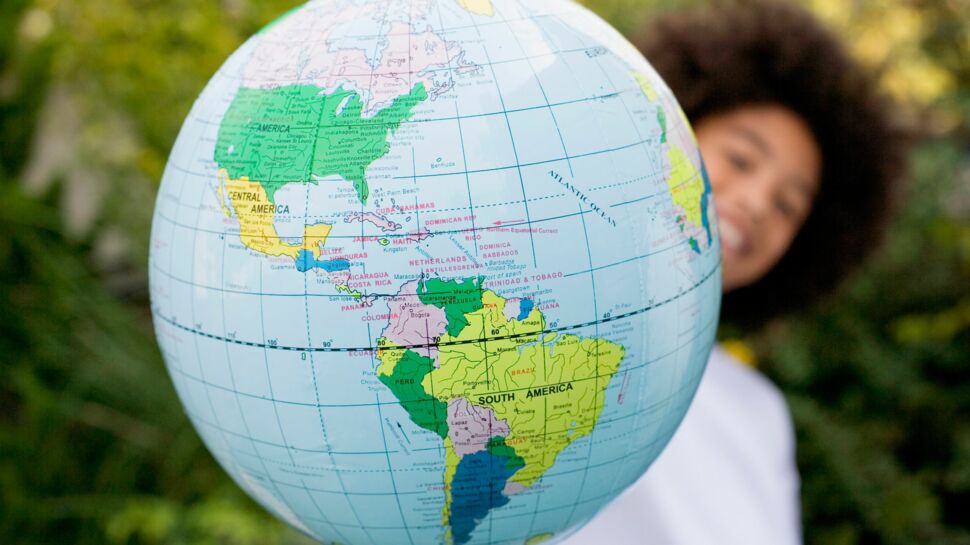 8 exercices Montessori pour éveiller son enfant à la culture et au monde