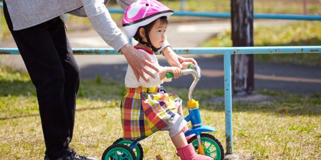 Tricycle bébé : à partir de quel âge ?