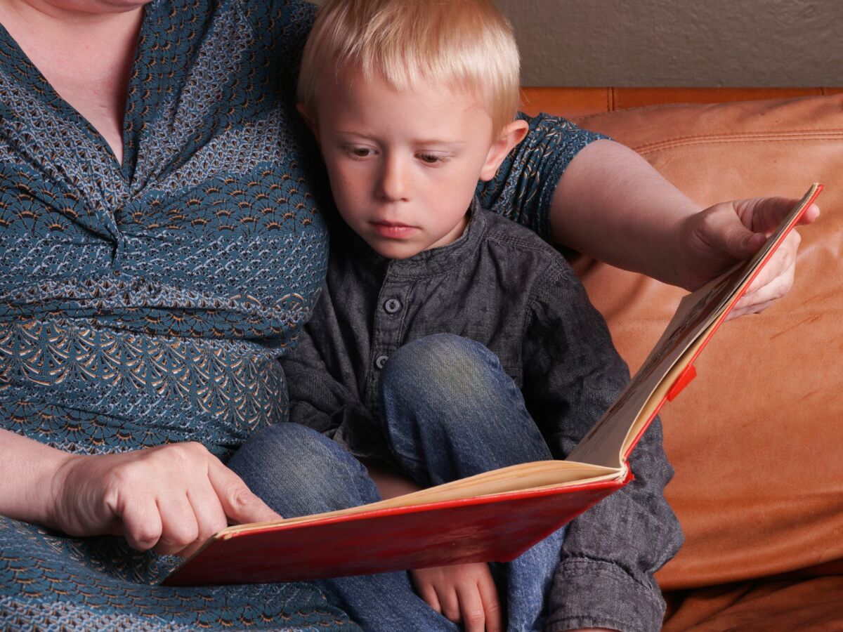 Faire aimer la lecture à son enfant : 10 astuces pour y parvenir