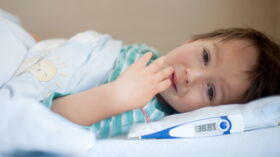 Bebe A Tout Le Temps Le Hoquet C Est Grave Femme Actuelle Le Mag