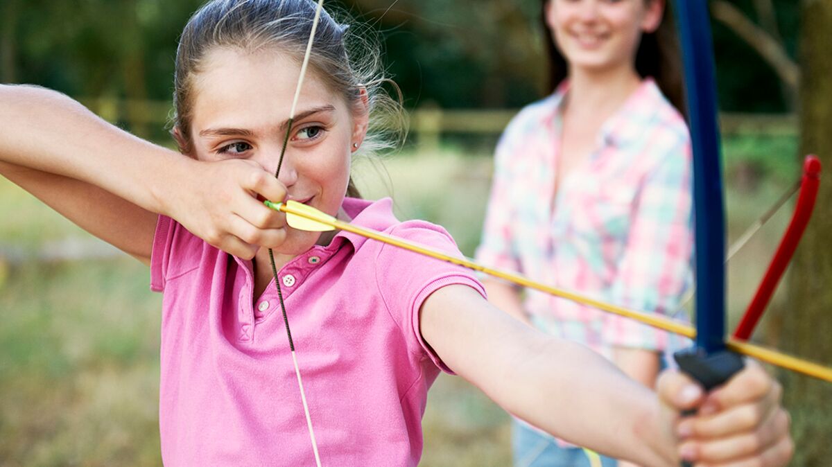 Vidéo : le tir à l'arc, le sport idéal pour mon enfant ? : Femme Actuelle  Le MAG