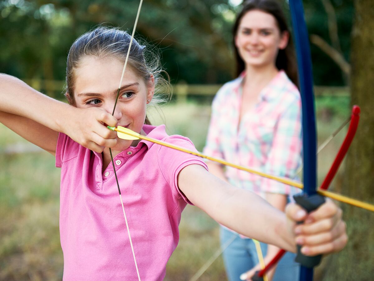 Le tir à l'arc, sport idéal pour vos enfants - Marie France, magazine  féminin