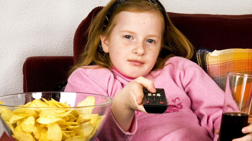 61% des 15/25 ans mangent au moins 1 repas sur 2 devant un écran