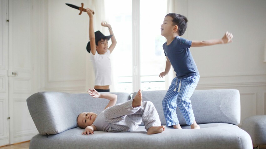 A Partir De Quel Age Peut On Laisser Un Enfant Seul A La Maison Femme Actuelle Le Mag