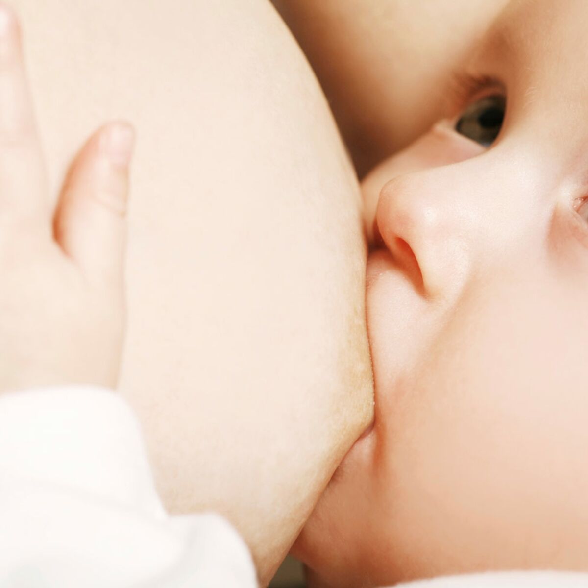 L'allaitement maternel, mieux que les laits infantiles ? Oui, mais… - Le  Parisien