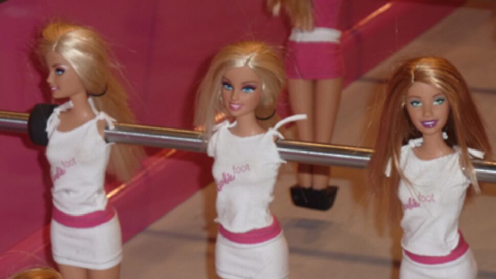 Barbie s'improvise footballeuse !