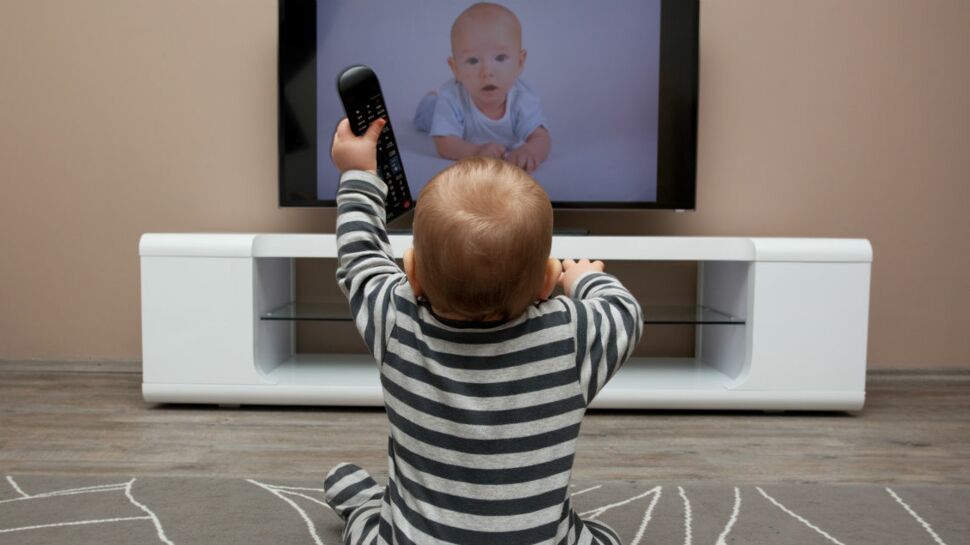 Davantage de problèmes de surpoids chez les bébés accros au écrans