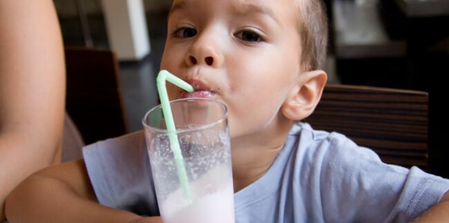 Enfants : deux verres de lait par jour recommandés