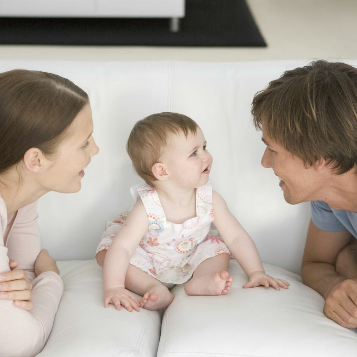 Comment Se Placer Devant Bebe Pour Qu Il Reconnaisse Notre Visage Femme Actuelle Le Mag