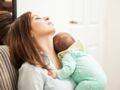 Les enfants affectent le sommeil des mamans, pas celui des papas
