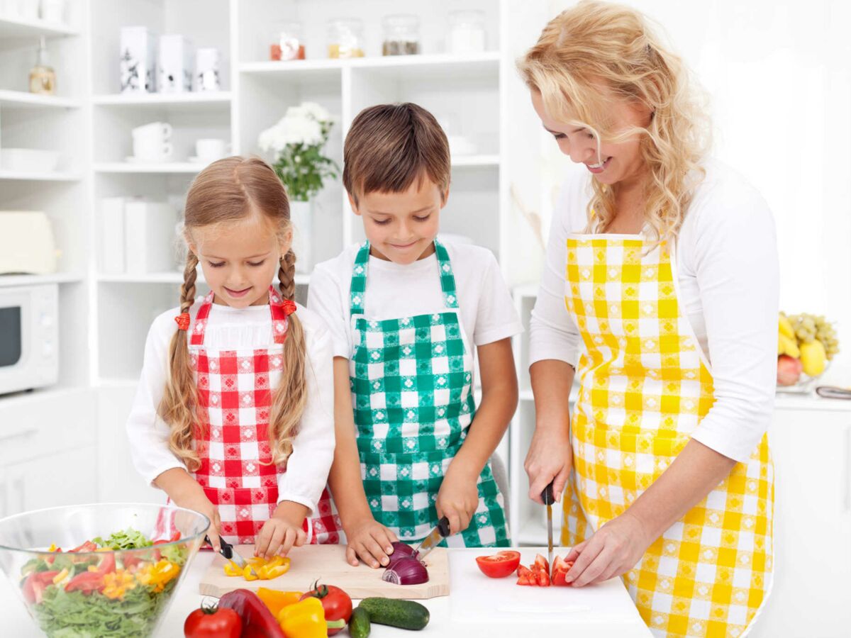 Faire participer les enfants dans la cuisine- NESSMA CUISINE