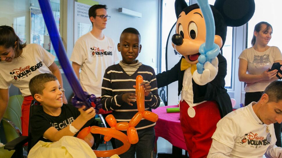 Quand les héros de Disney se rendent au chevet des enfants hospitalisés