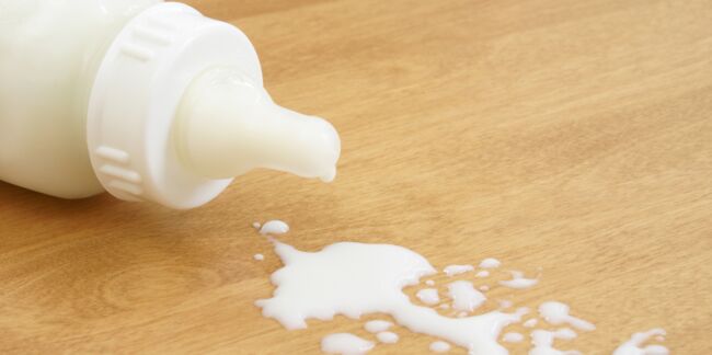 Contamination des laits infantiles : Le Canard Enchaîné assure que Lactalis savait