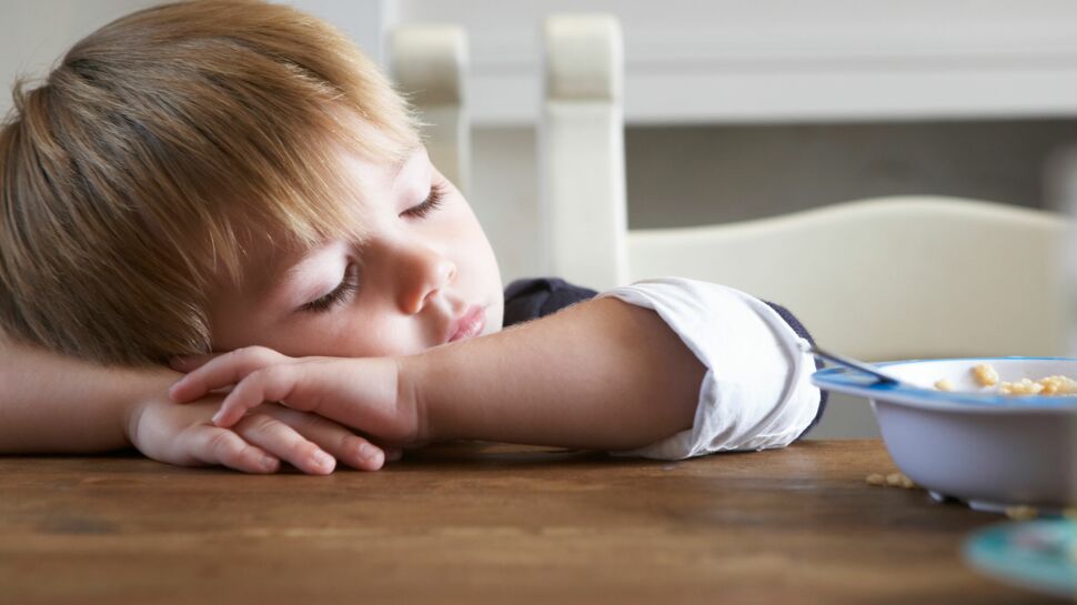 Les nuits des enfants sont de plus en plus courtes : comment  les aider à garder le bon rythme ?