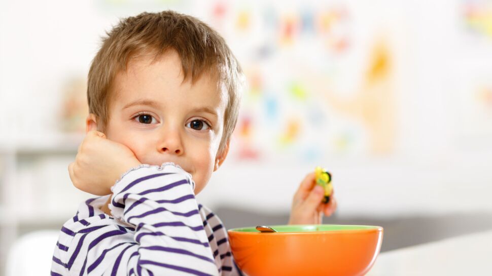 Obésité infantile : 2 petit-déjeuners valent mieux qu’un jeûne