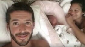 Comment Calmer Un Bebe Qui Pleure Video Femme Actuelle Le Mag