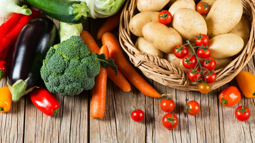 Tomate, concombre, céleri... Quels sont les aliments les moins caloriques ?