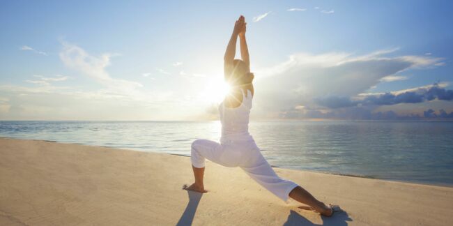 Yoga bikram : une activité pour garder la ligne
