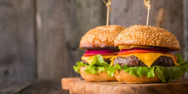 Hamburger, nuggets, frites... 12 recettes minceur inspirées du fast-food