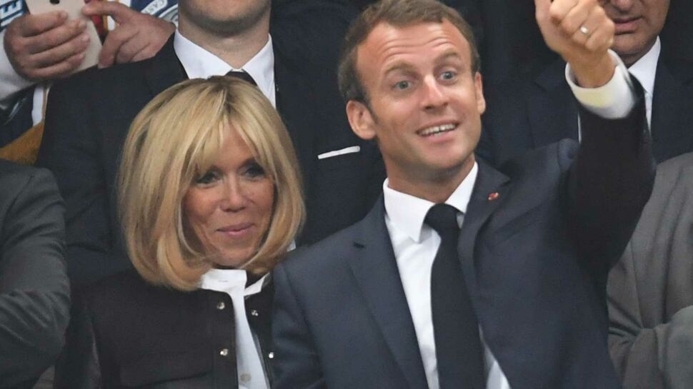 Brigitte Macron, chic en cuir et rayonnante aux côtés de son mari à la finale de Rugby