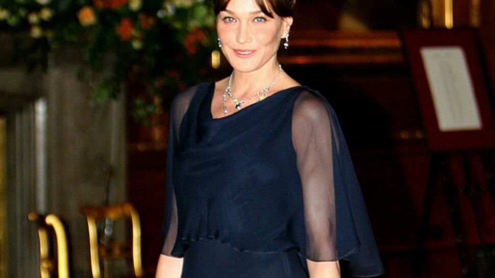 Carla Bruni-Sarkozy, femme la mieux habillée de la planète