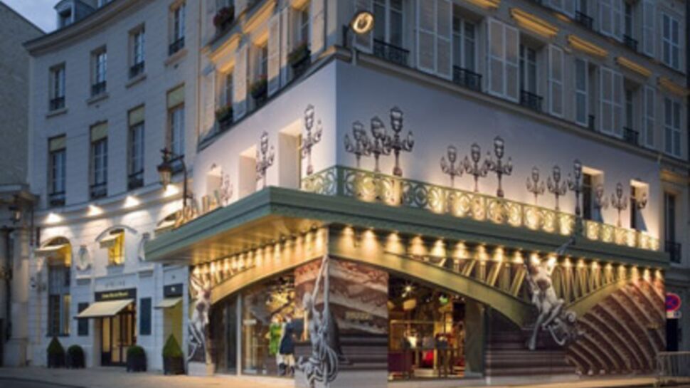 Prada ouvre une boutique éphémère à Paris