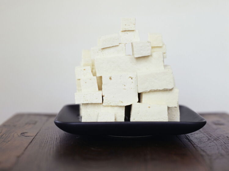 Pourquoi manger du tofu est bon pour la santé ? Femme Actuelle Le MAG