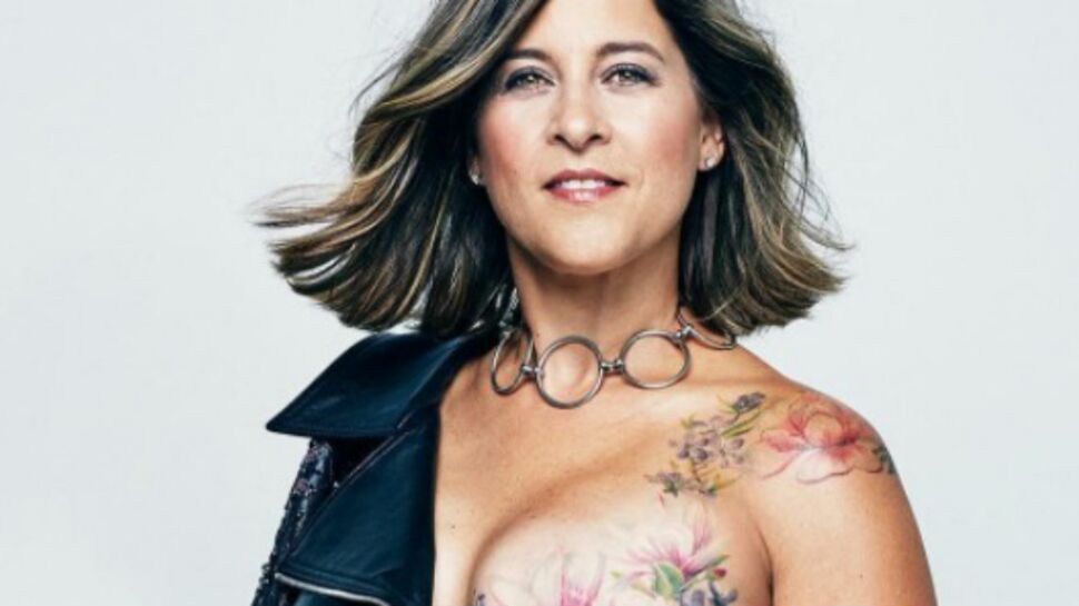 Cancer du sein : elles posent topless et dévoilent leurs tatouages post-mastectomie