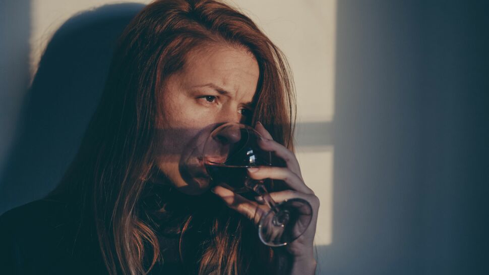Alcoolisme : un traitement novateur testé en France pour lutter contre la dépendance