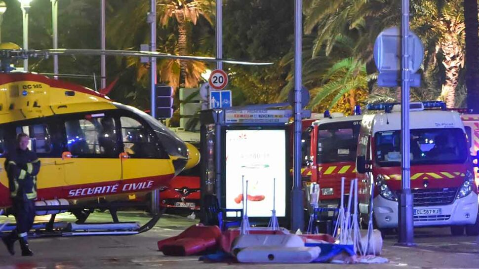 Attaque à Nice : pas d'appel au don du sang et des numéros d'urgence