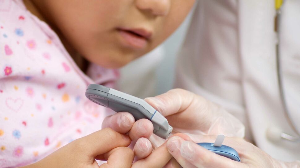 Le diabète de type 1 en forte augmentation chez les jeunes enfants : comment le détecter ?