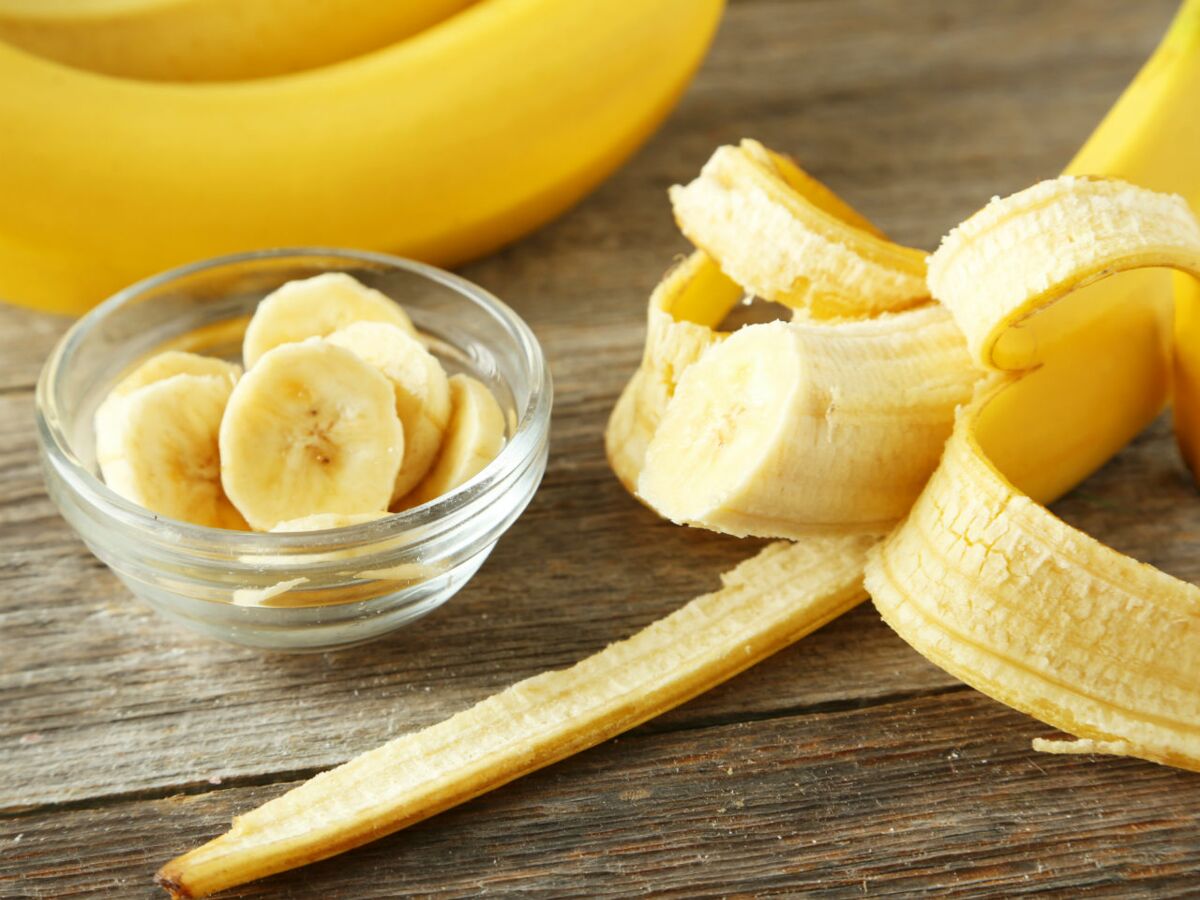 Nutrition : les (incroyables) bienfaits de la peau de banane : Femme  Actuelle Le MAG