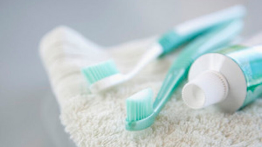 27 Des Francais Ne Se Brosse Les Dents Qu Une Fois Par Jour Femme Actuelle Le Mag