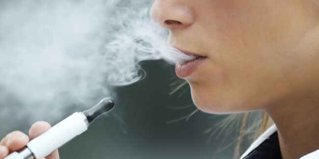 Cigarette électronique : la DGCCRF met à jour de nombreuses anomalies