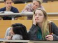 Stress  et manque de sommeil : les fléaux des étudiants